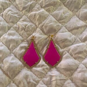 Kendra Scott Alex Gold Drop Earrings in Hot Pink